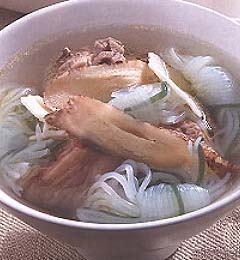 想<a href='http://www.99-jk.com/html/jf/index.html'><u>减肥</u></a> 这些汤晚上千万不能喝