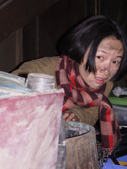 《南京！南京！》试映 梅莉那曾为片中角色削发