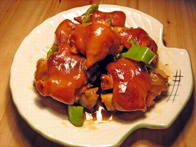 猪蹄:女人保健<a href='http://www.99-jk.com/html/mr/index.html'><u>美容</u></a>的益友