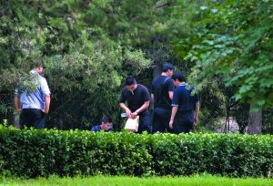 北科大男生抢劫校内银行 值守保安呆若木鸡