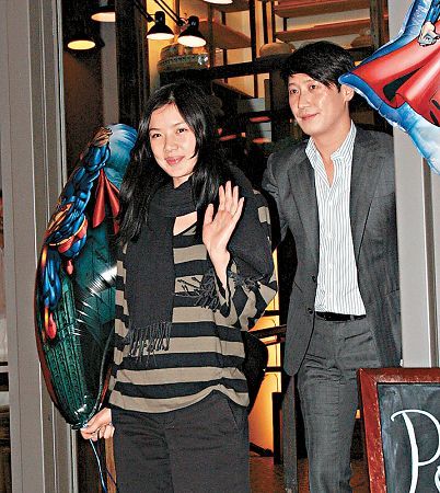 电影《火龙》中环而拍 被报婚讯黎明“躲猫猫”