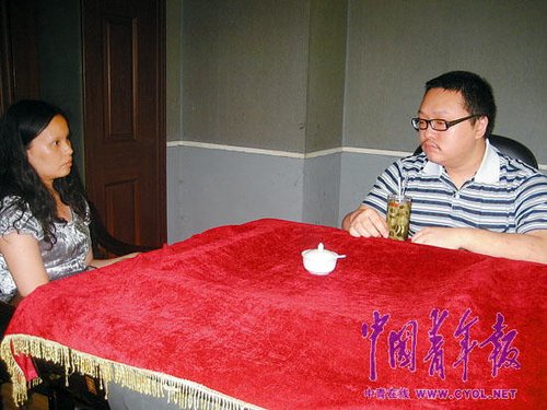 文强儿子:爸爸给了我今生最用力的拥抱(图)